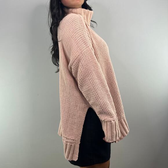 Aerie Oversized Light Pink Knit Soft Sweater - Picture 5 of 10